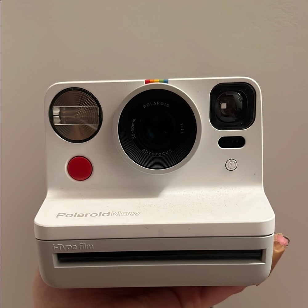 Polaroid Now Instant Camera - White